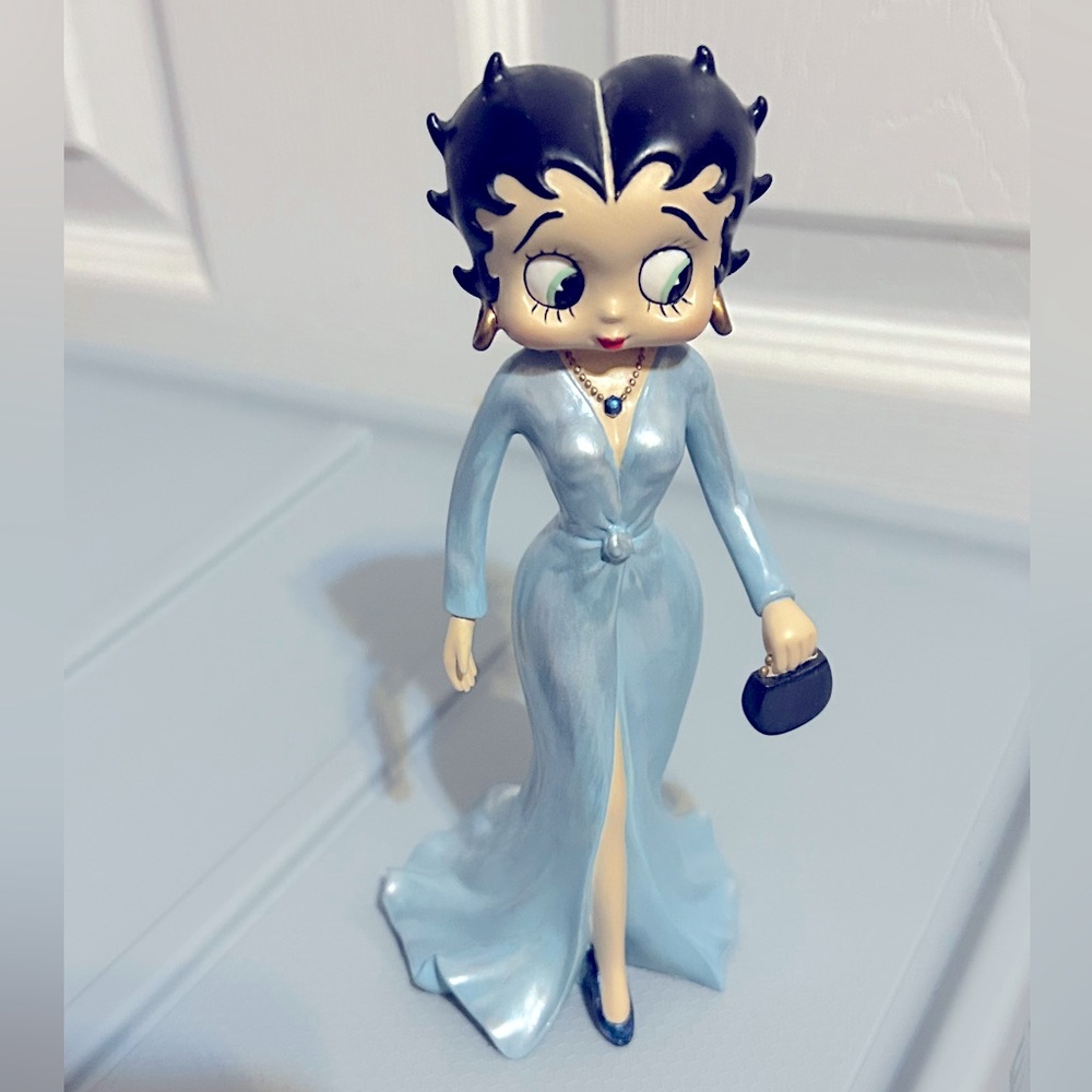 Figurine